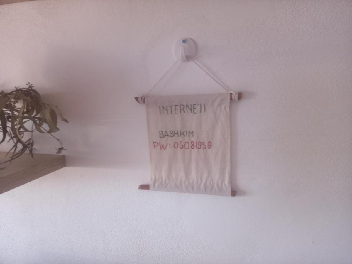 Lindita'S Seaview Appartment Vlorë Eksteriør billede